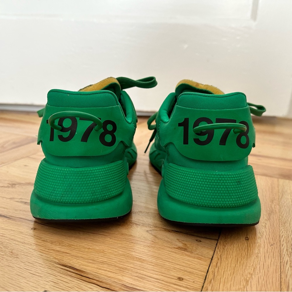Diesel Sneakers - Picture 2 of 4